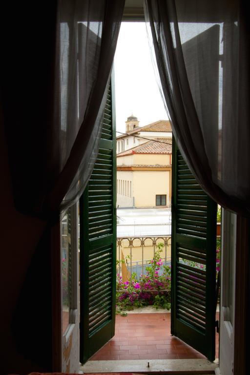 Guest House Trevignano Romano Szoba fotó